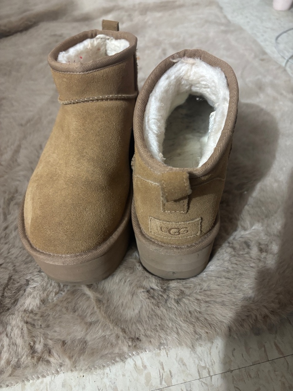 Classic Ultra Mini Platform Ugg in Chestnut